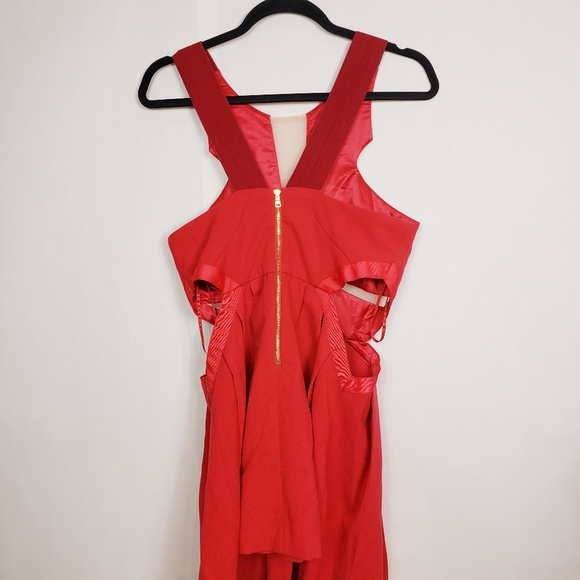 🆕️ Three Floor Look see cut out sides dres - Picture 5 of 8